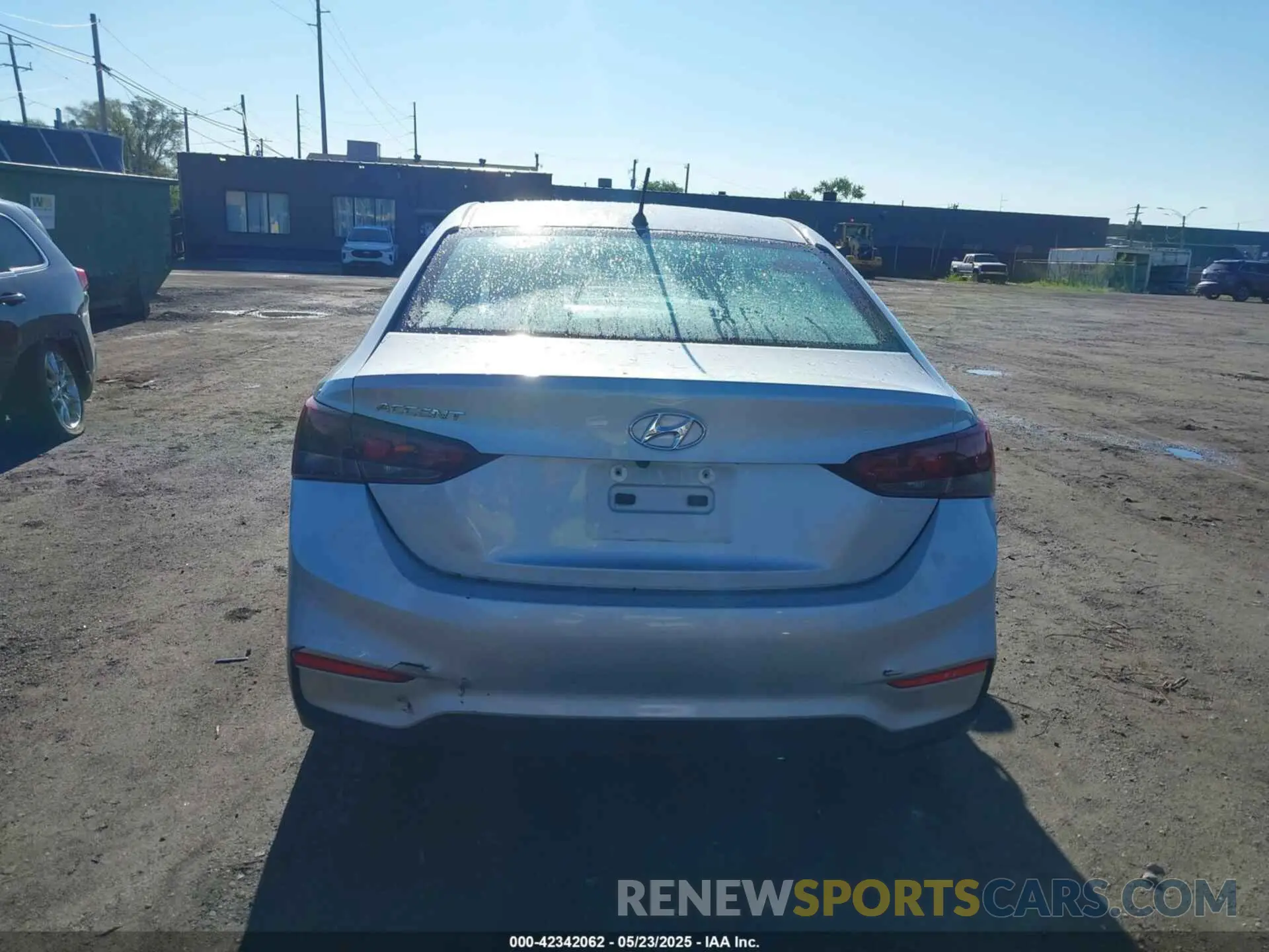 16 Photograph of a damaged car 3KPC24A34KE043001 HYUNDAI ACCENT 2019