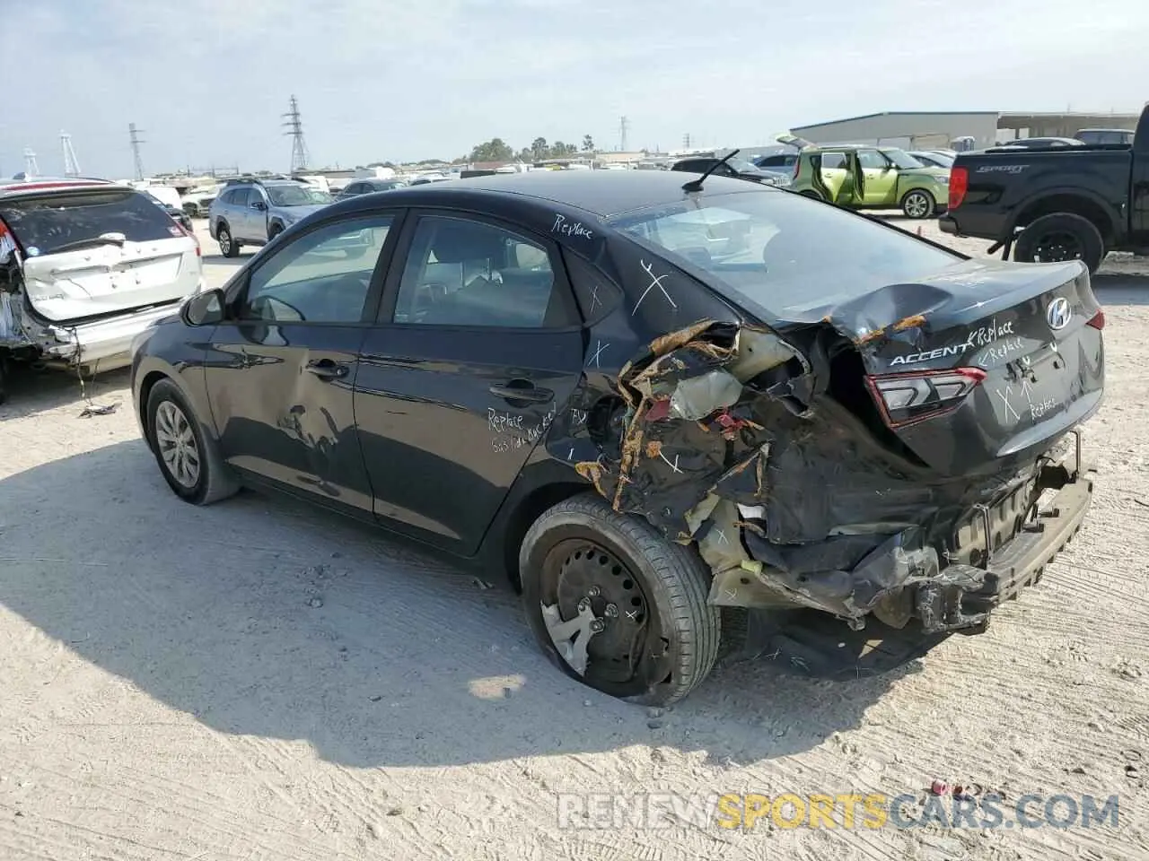 2 Photograph of a damaged car 3KPC24A34KE057027 HYUNDAI ACCENT 2019