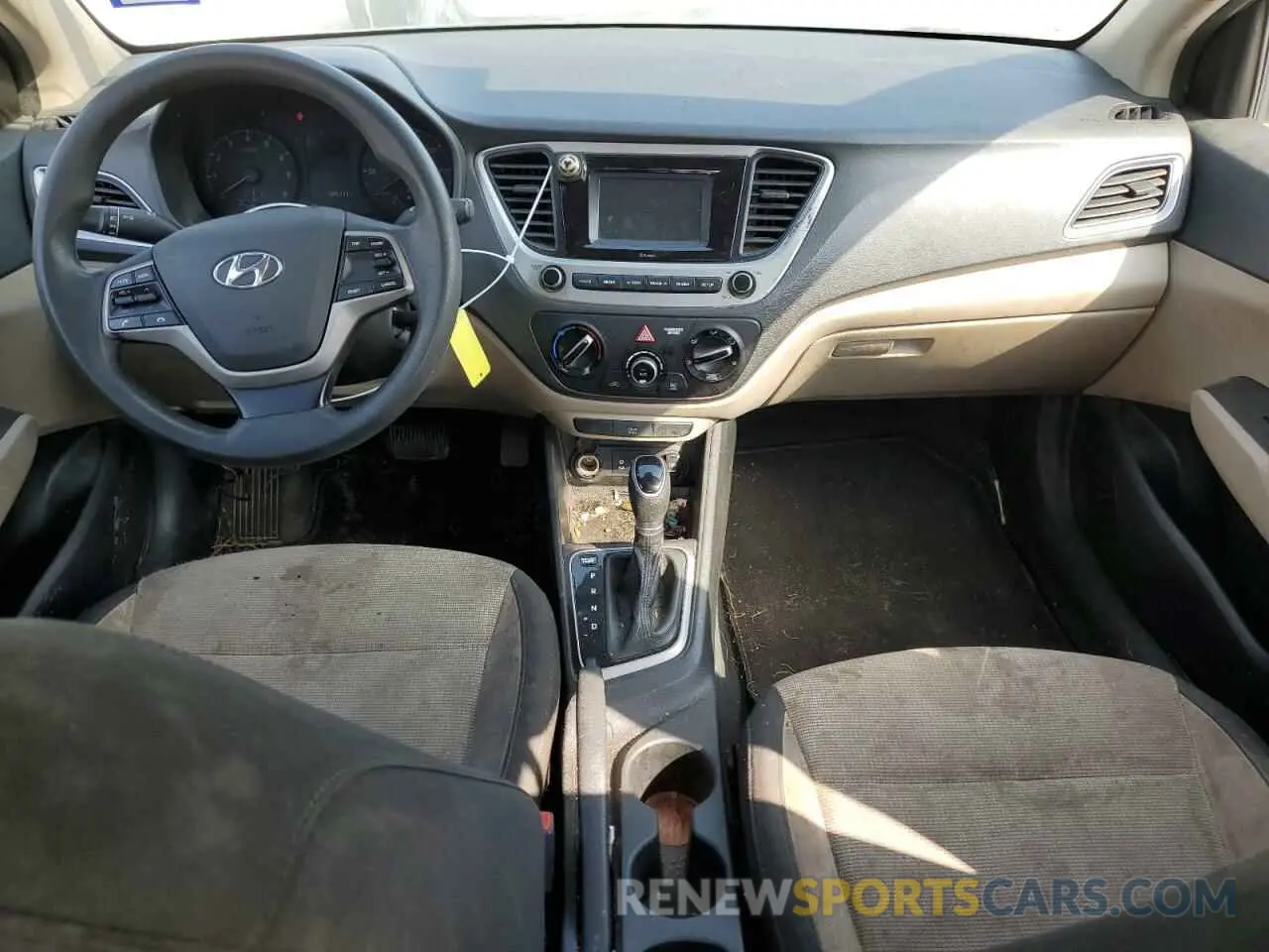 8 Photograph of a damaged car 3KPC24A34KE057027 HYUNDAI ACCENT 2019