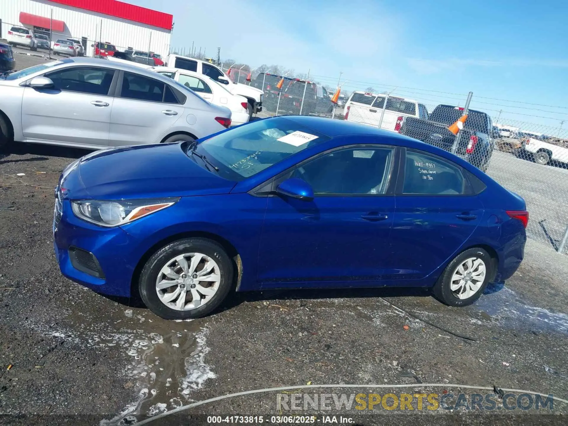14 Photograph of a damaged car 3KPC24A34KE059814 HYUNDAI ACCENT 2019