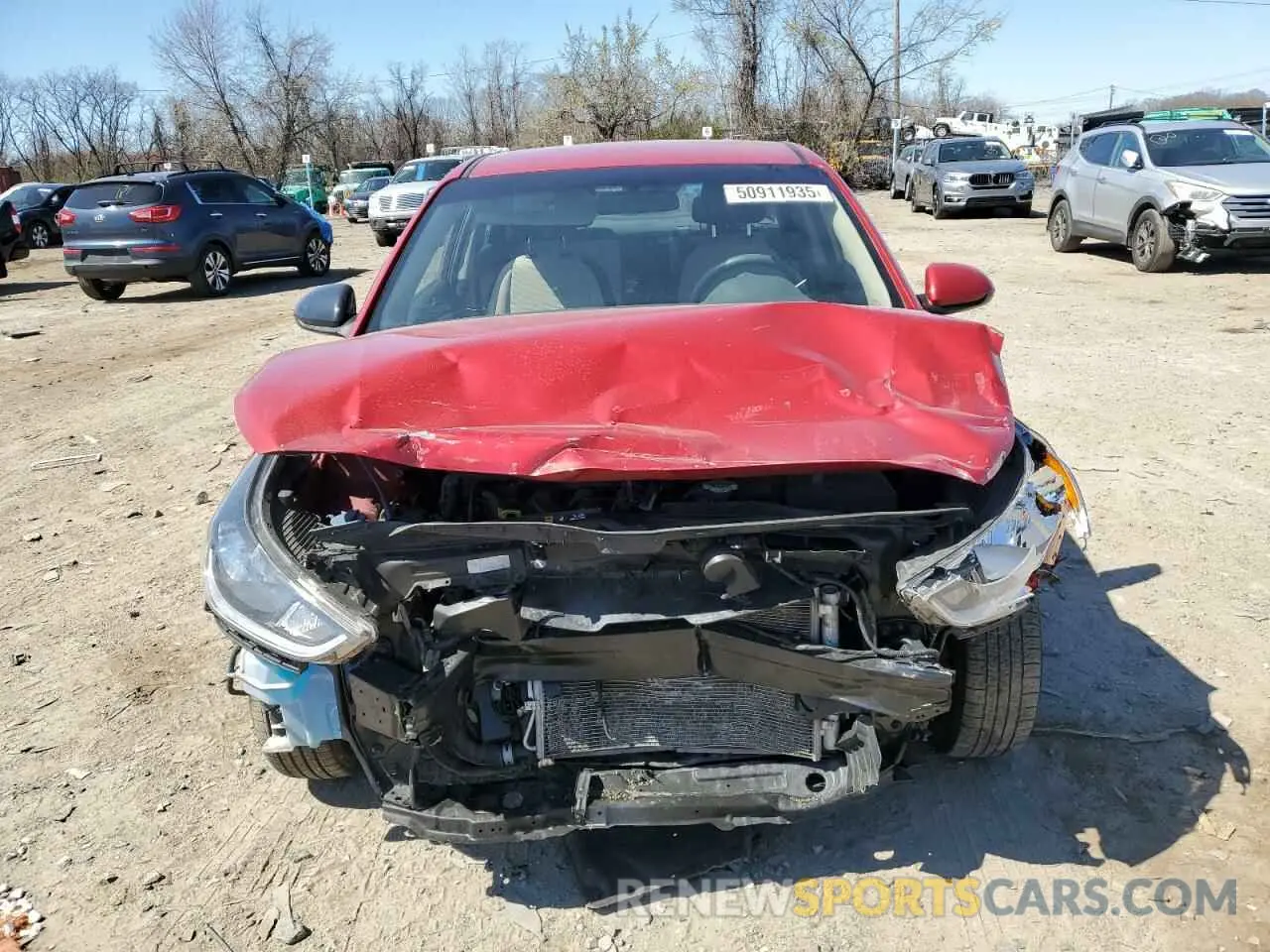 5 Photograph of a damaged car 3KPC24A34KE065760 HYUNDAI ACCENT 2019