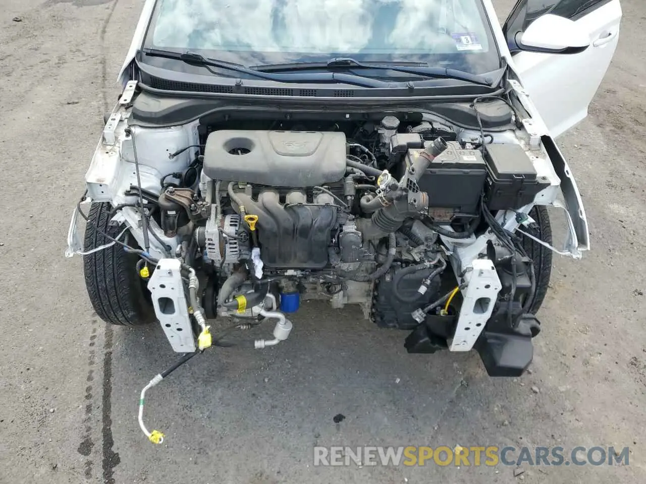 11 Фотография поврежденного автомобиля 3KPC24A34KE066598 HYUNDAI ACCENT 2019