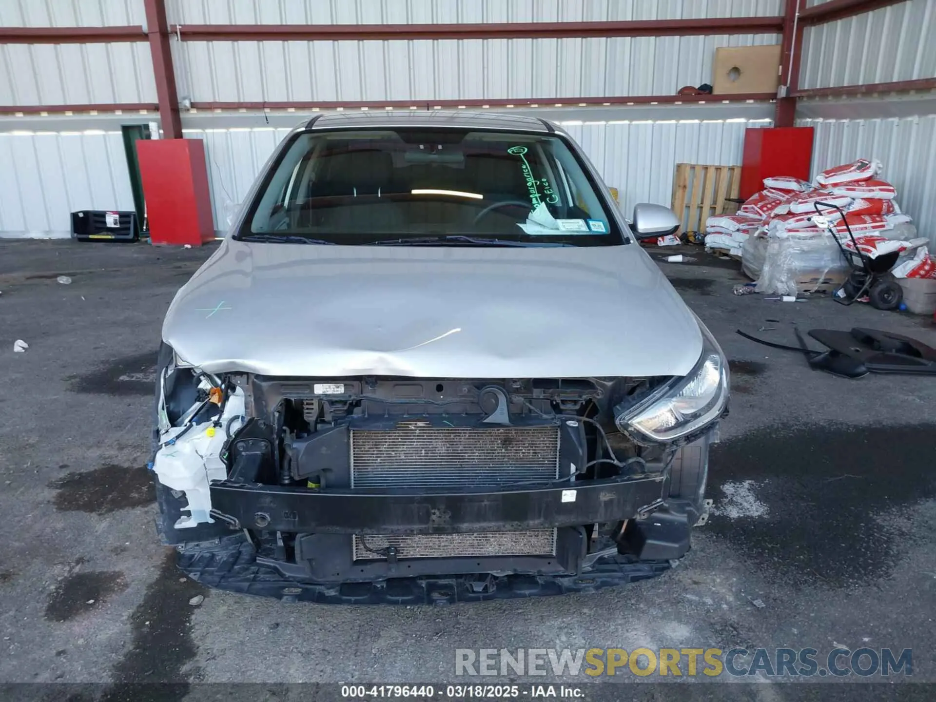 13 Фотография поврежденного автомобиля 3KPC24A34KE088438 HYUNDAI ACCENT 2019