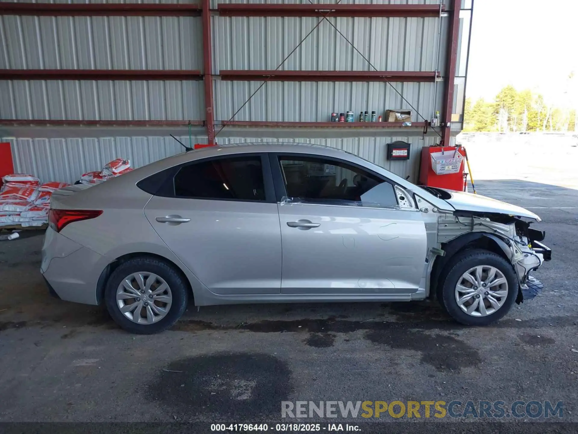 14 Фотография поврежденного автомобиля 3KPC24A34KE088438 HYUNDAI ACCENT 2019
