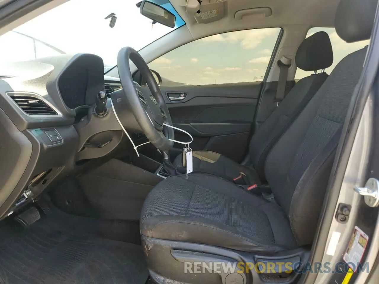 7 Фотография поврежденного автомобиля 3KPC24A35KE062334 HYUNDAI ACCENT 2019