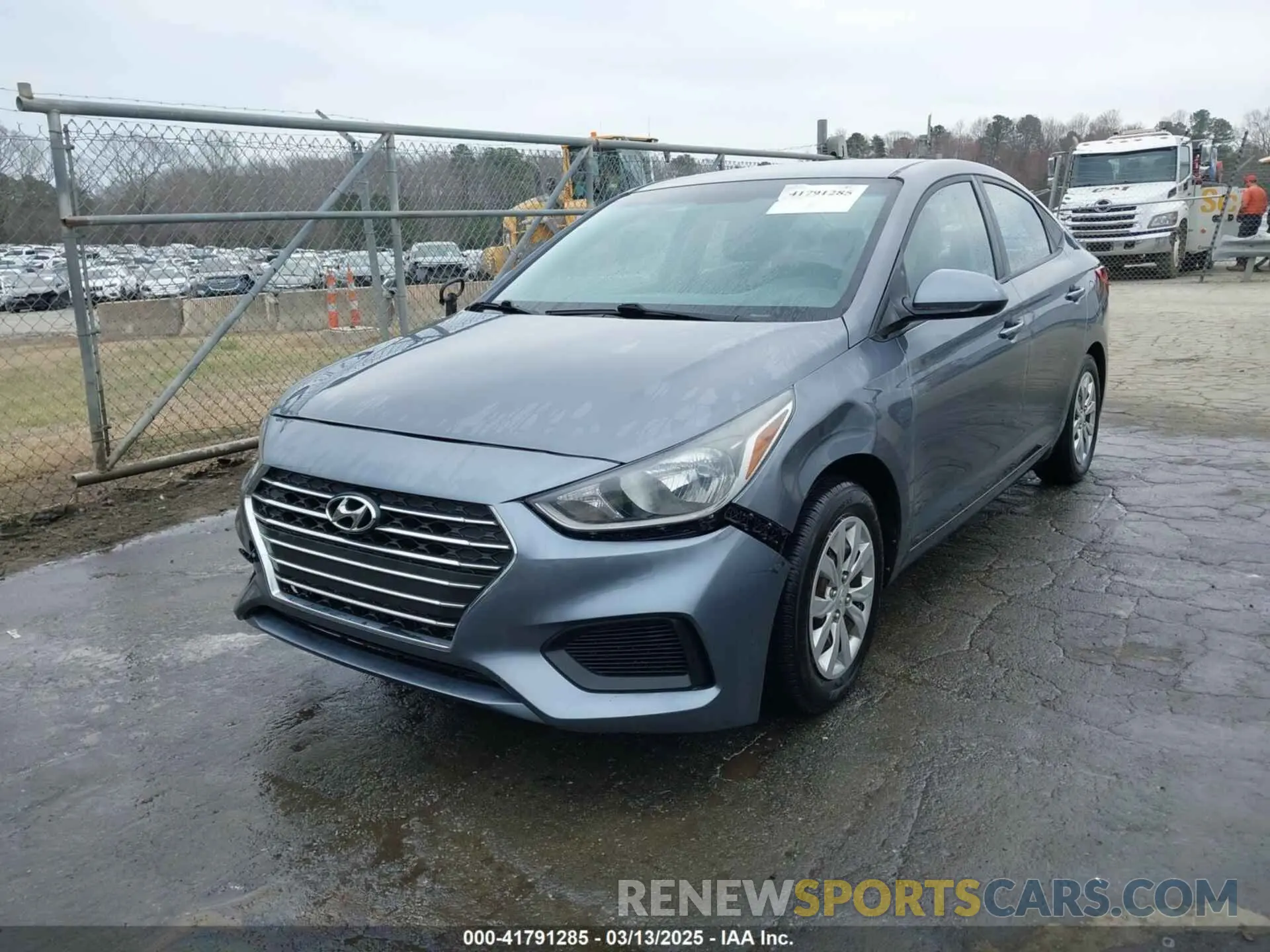 2 Фотография поврежденного автомобиля 3KPC24A35KE063726 HYUNDAI ACCENT 2019
