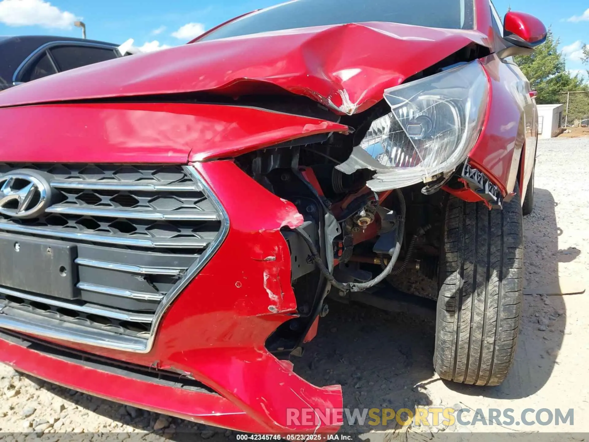 19 Фотография поврежденного автомобиля 3KPC24A35KE064617 HYUNDAI ACCENT 2019