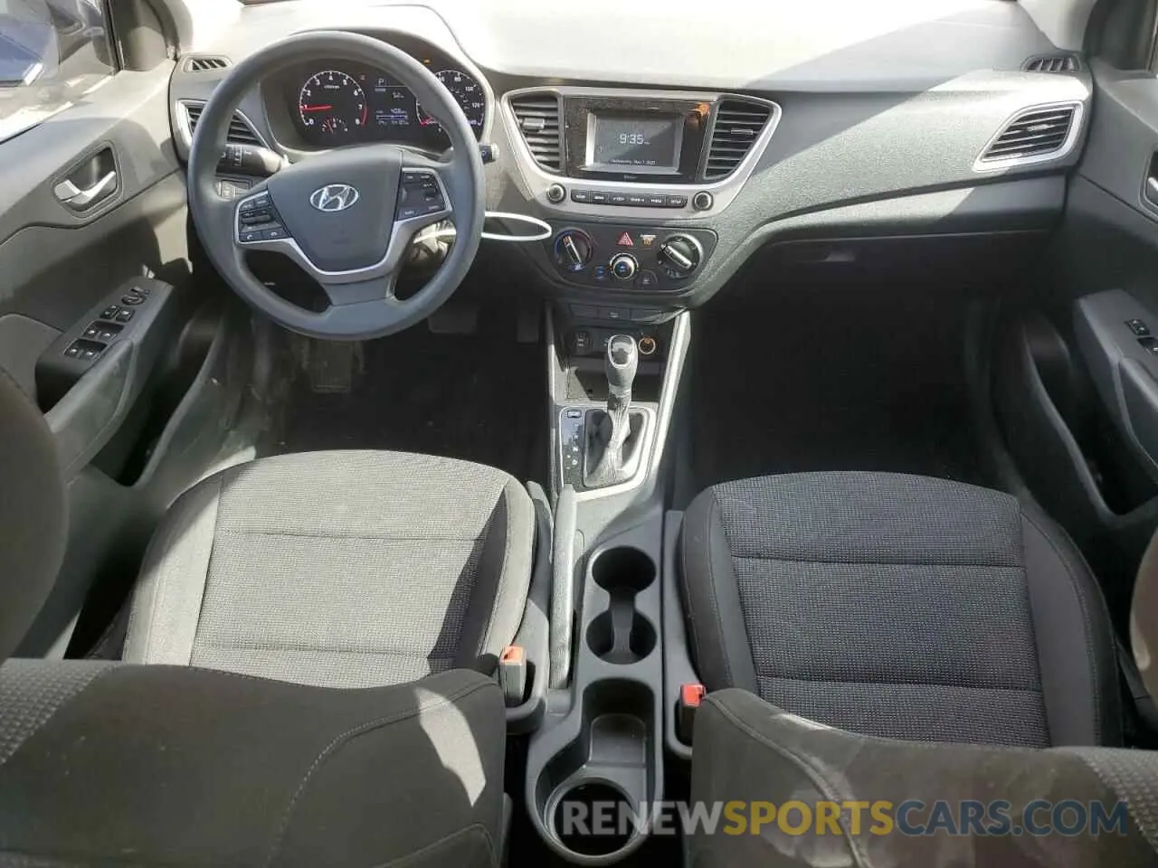 8 Photograph of a damaged car 3KPC24A35KE071826 HYUNDAI ACCENT 2019
