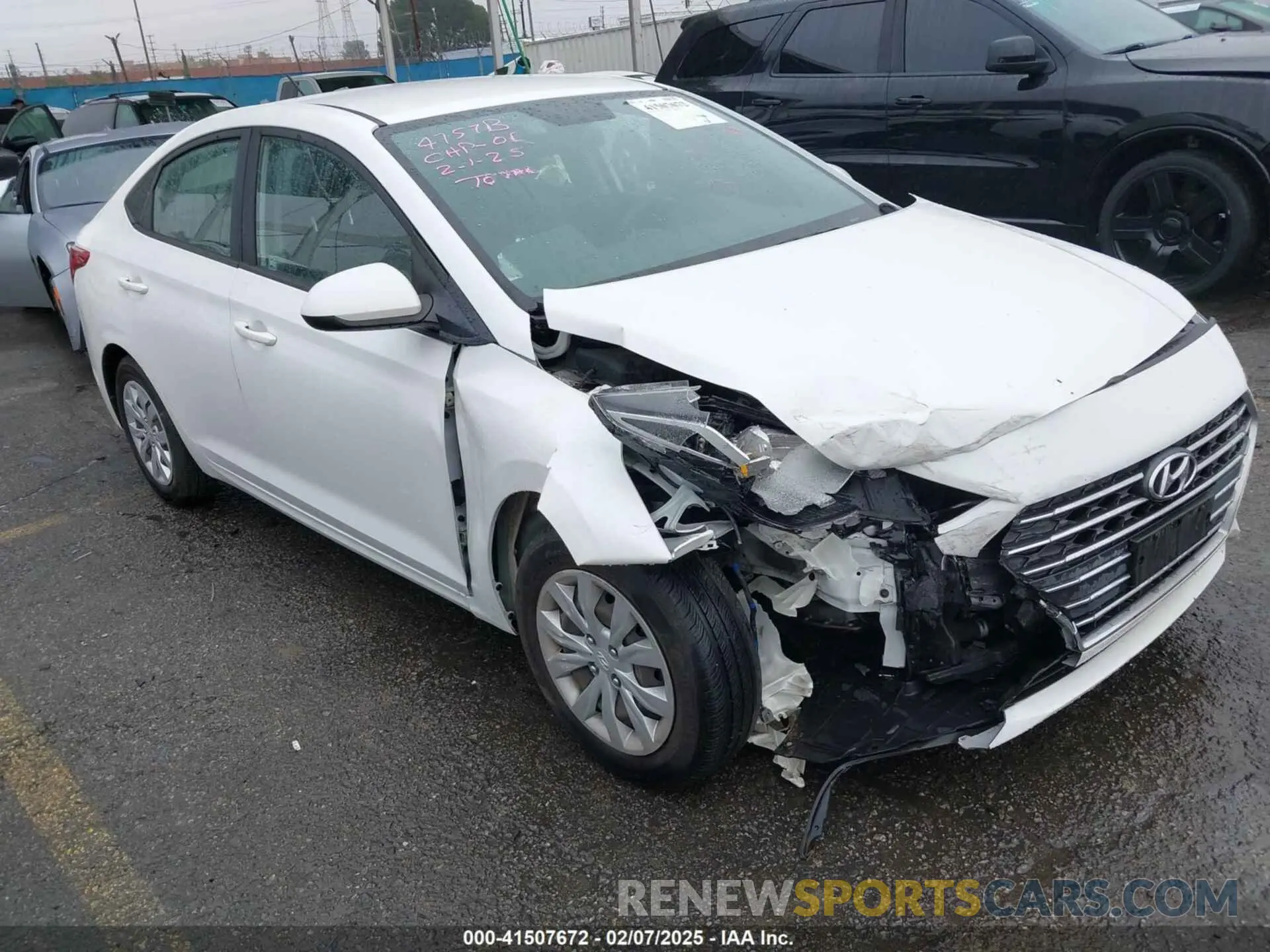 1 Photograph of a damaged car 3KPC24A35KE072913 HYUNDAI ACCENT 2019