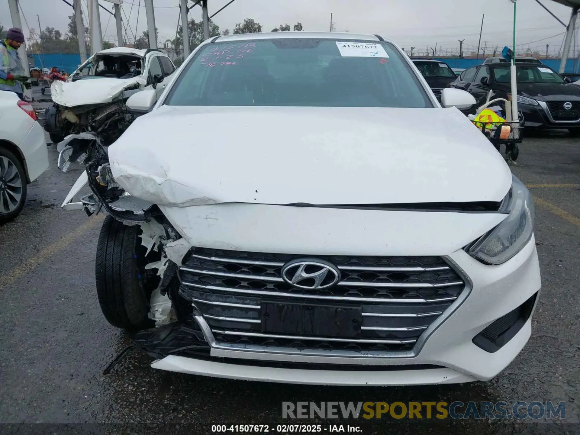 13 Photograph of a damaged car 3KPC24A35KE072913 HYUNDAI ACCENT 2019