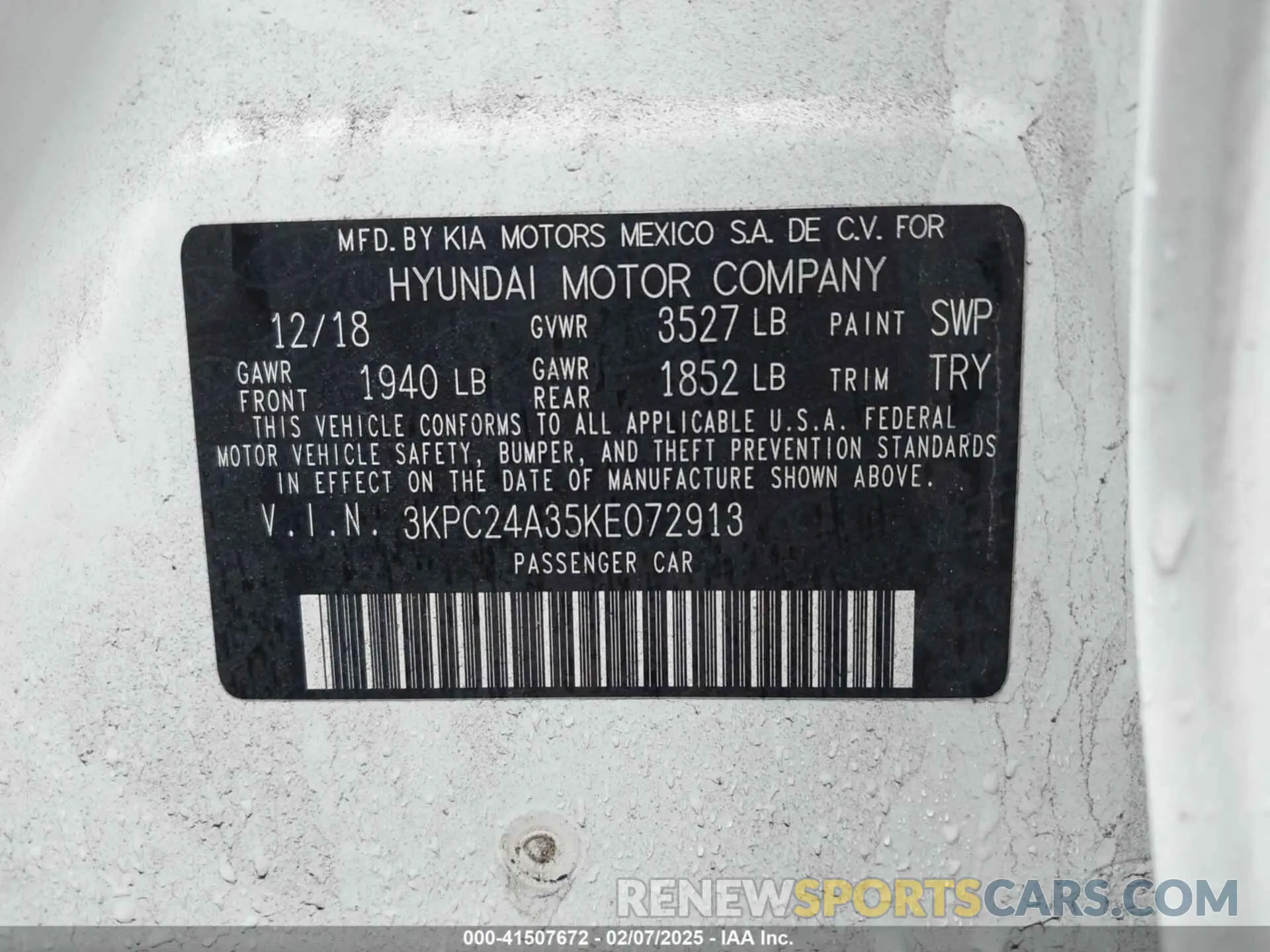 9 Photograph of a damaged car 3KPC24A35KE072913 HYUNDAI ACCENT 2019