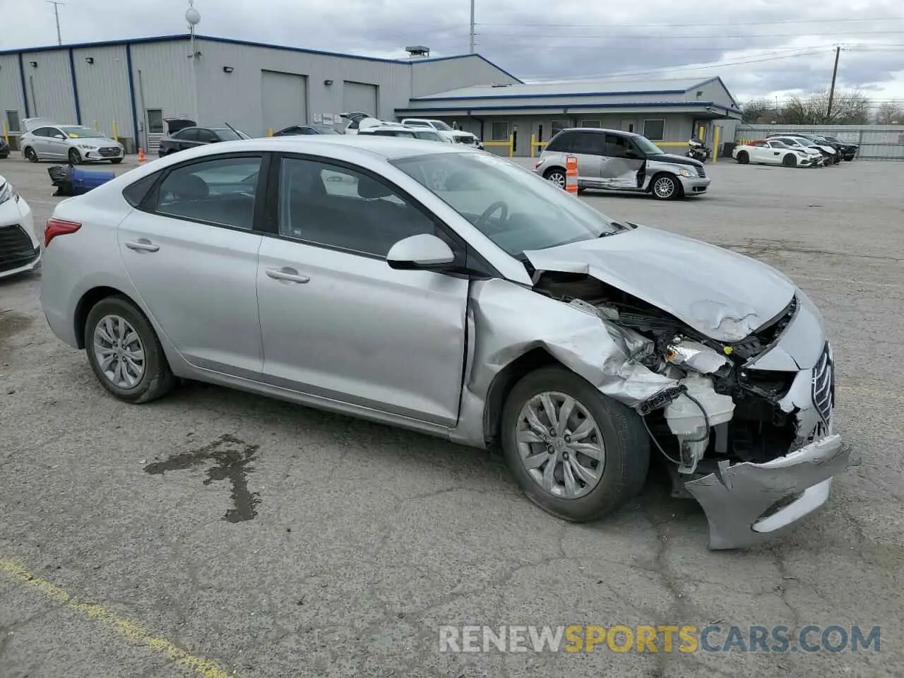 4 Фотография поврежденного автомобиля 3KPC24A35KE073687 HYUNDAI ACCENT 2019