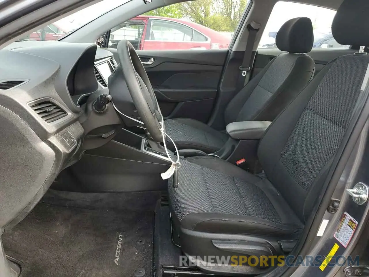 7 Photograph of a damaged car 3KPC24A36KE044358 HYUNDAI ACCENT 2019