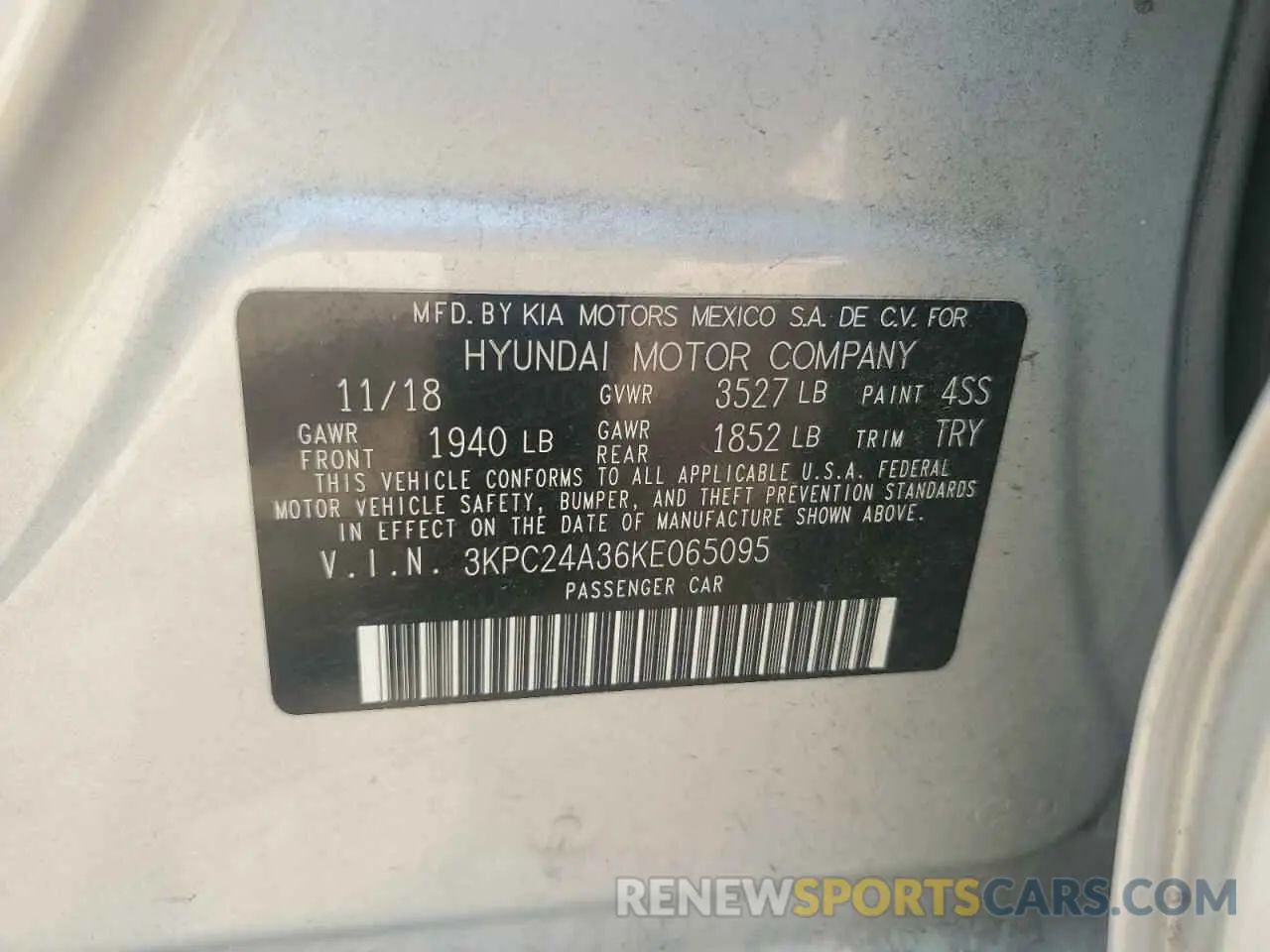 12 Photograph of a damaged car 3KPC24A36KE065095 HYUNDAI ACCENT 2019