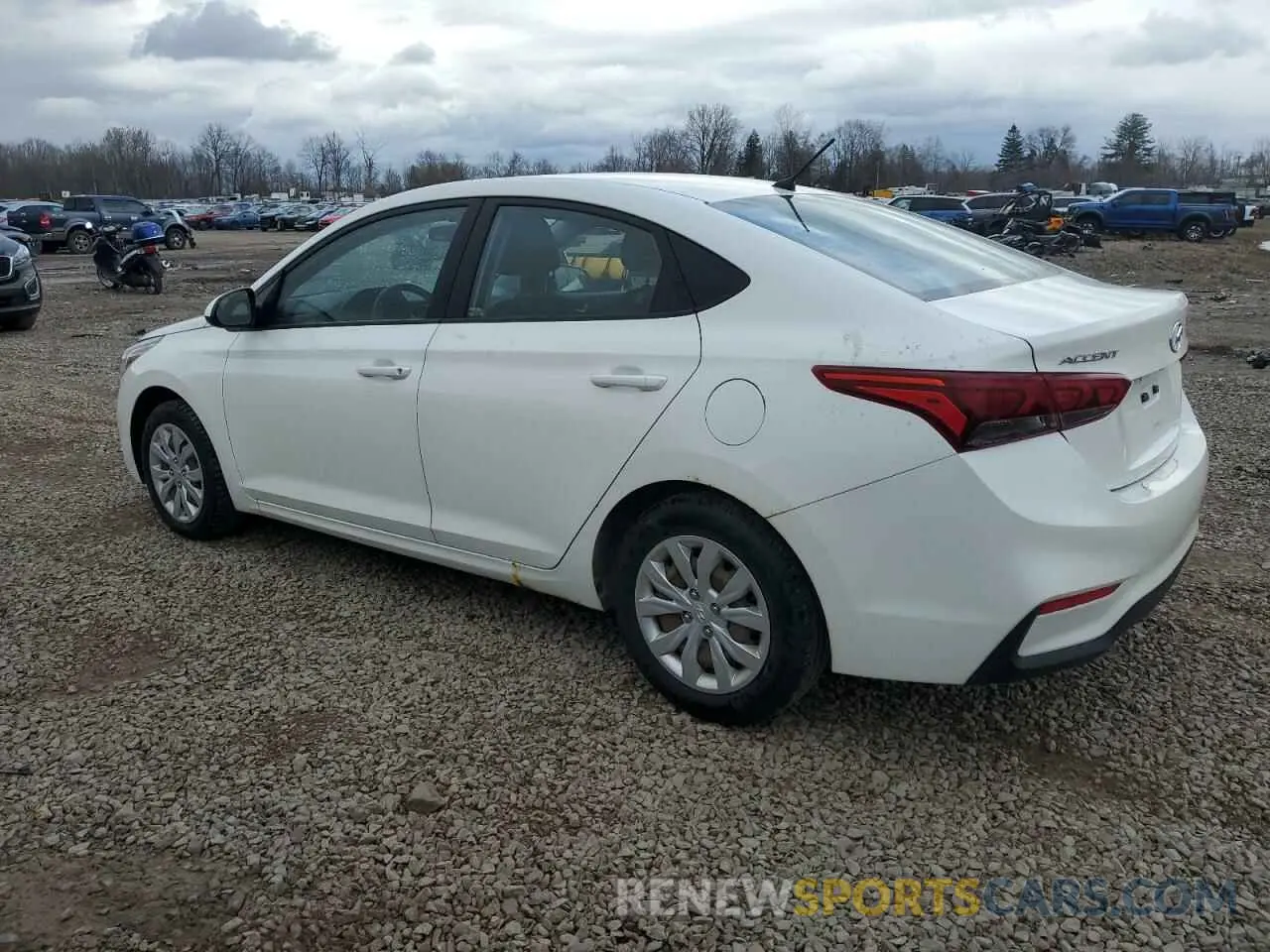2 Photograph of a damaged car 3KPC24A36KE066005 HYUNDAI ACCENT 2019