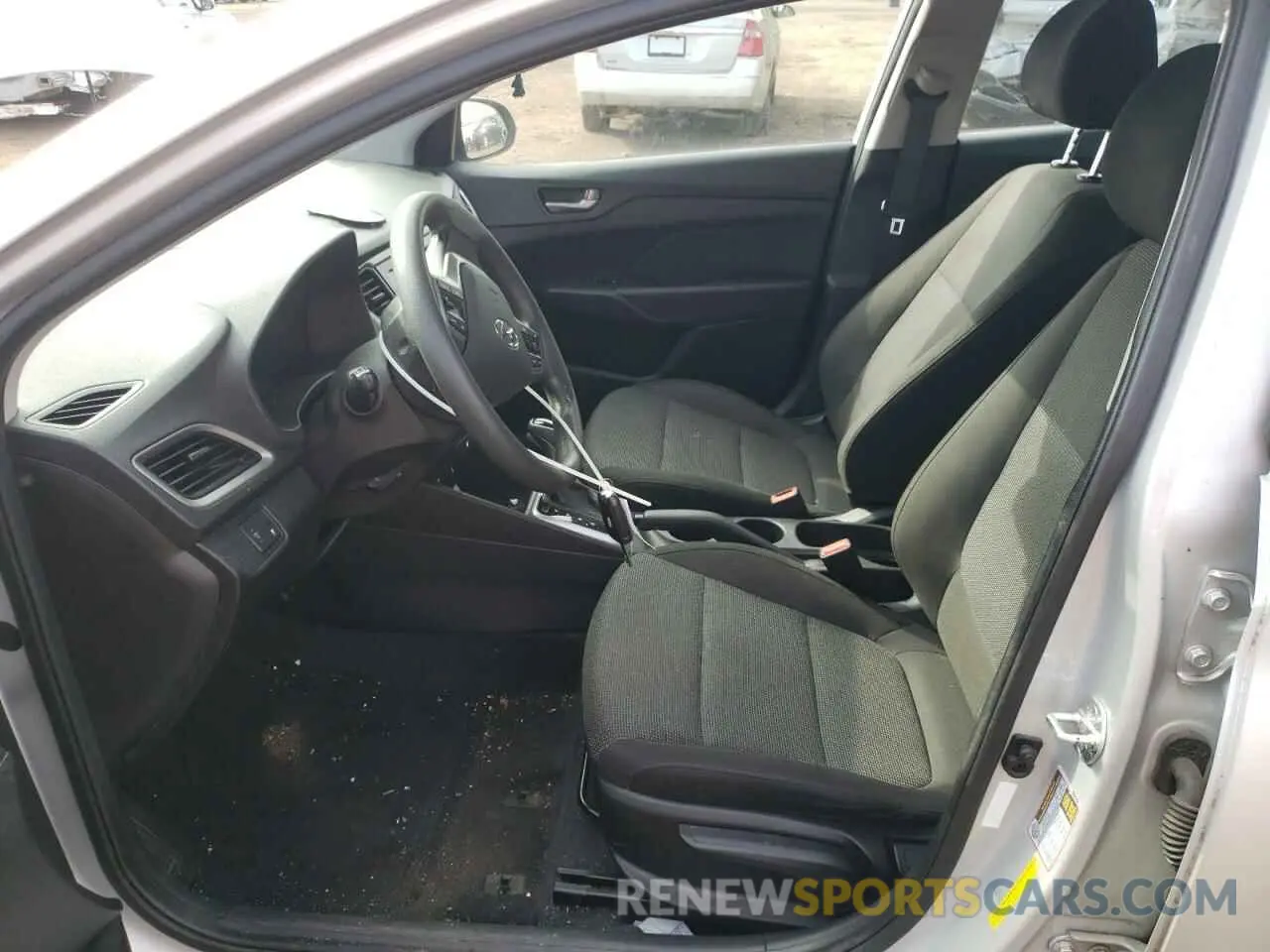 7 Photograph of a damaged car 3KPC24A36KE069941 HYUNDAI ACCENT 2019