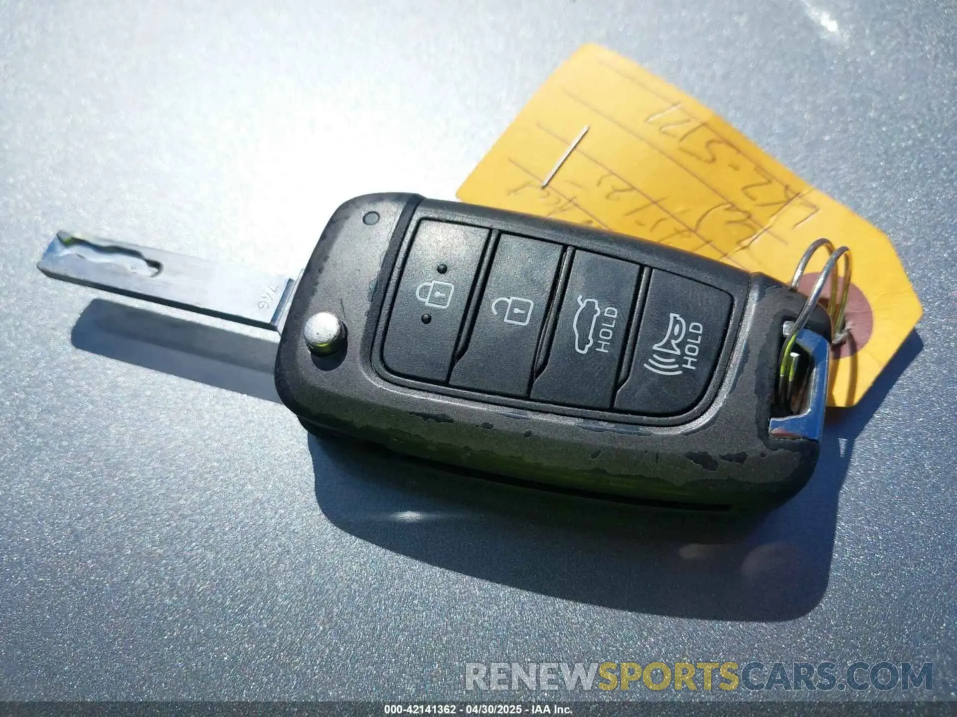 11 Photograph of a damaged car 3KPC24A36KE079269 HYUNDAI ACCENT 2019