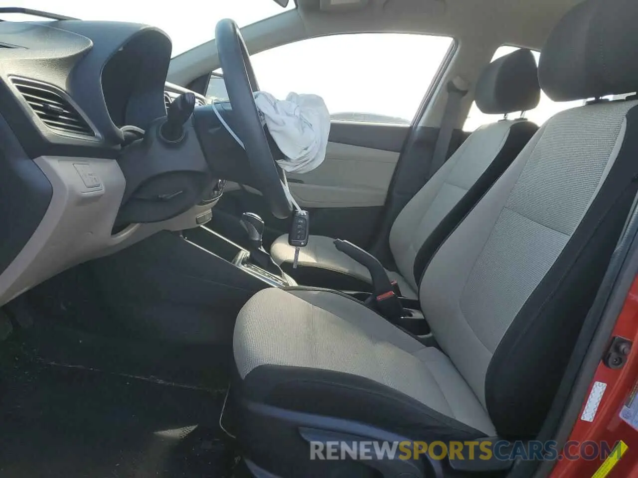 7 Photograph of a damaged car 3KPC24A36KE088473 HYUNDAI ACCENT 2019