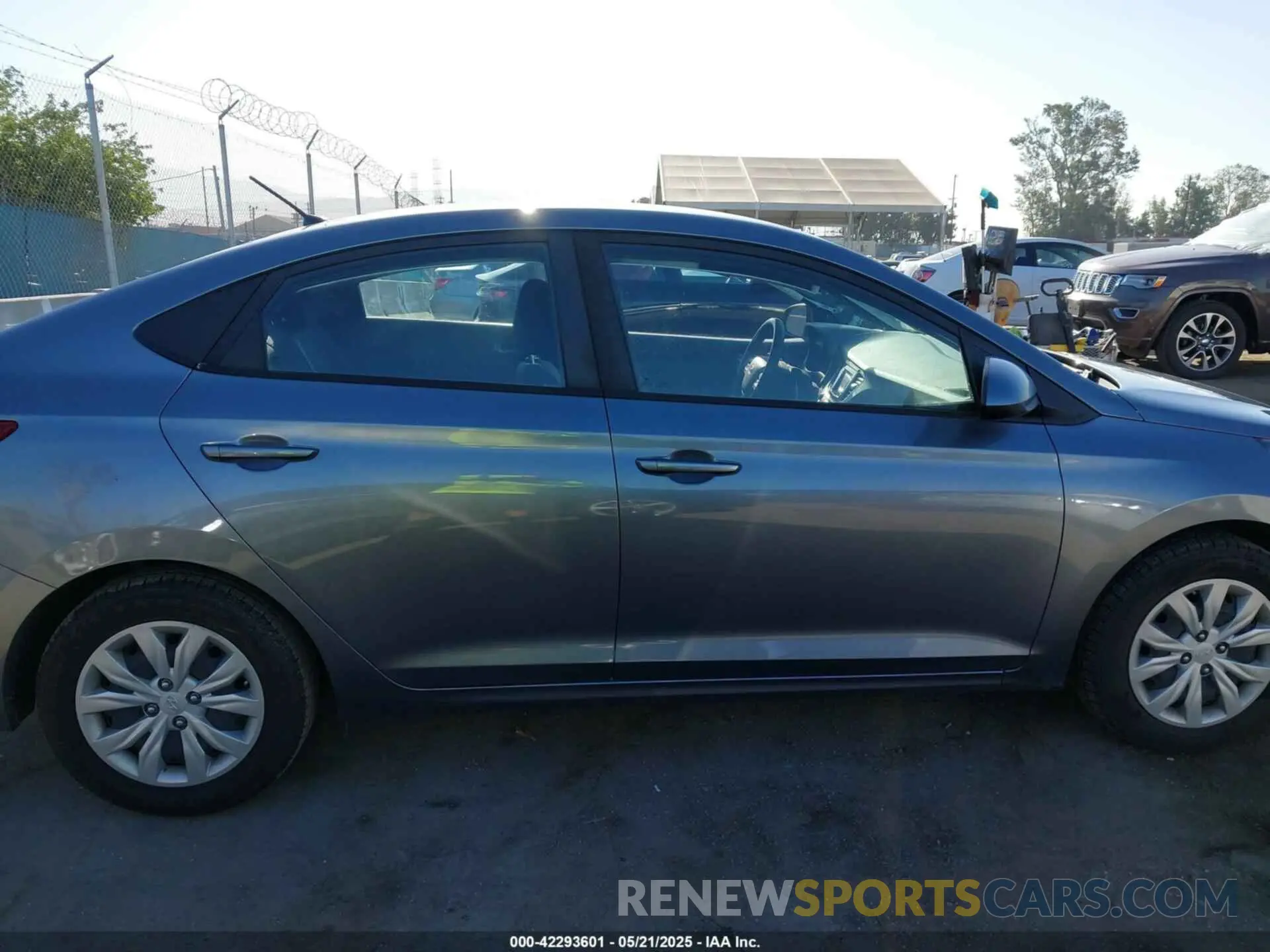 13 Фотография поврежденного автомобиля 3KPC24A37KE063033 HYUNDAI ACCENT 2019
