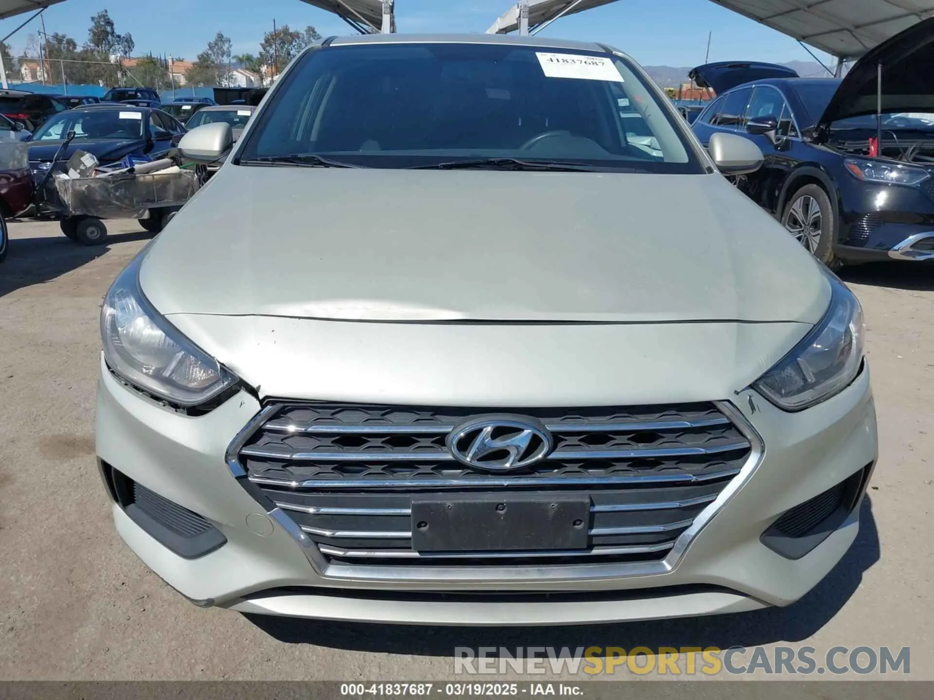 12 Фотография поврежденного автомобиля 3KPC24A37KE087123 HYUNDAI ACCENT 2019