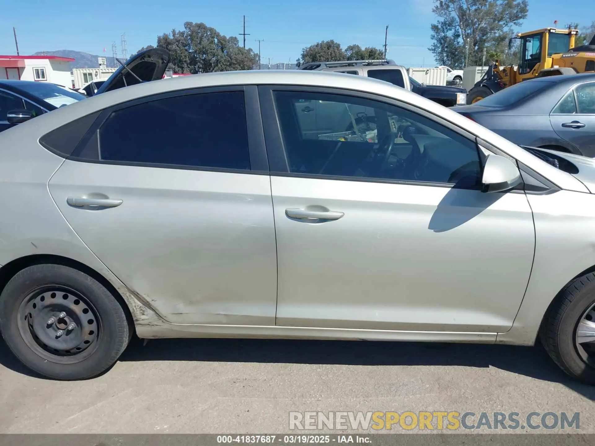 13 Фотография поврежденного автомобиля 3KPC24A37KE087123 HYUNDAI ACCENT 2019