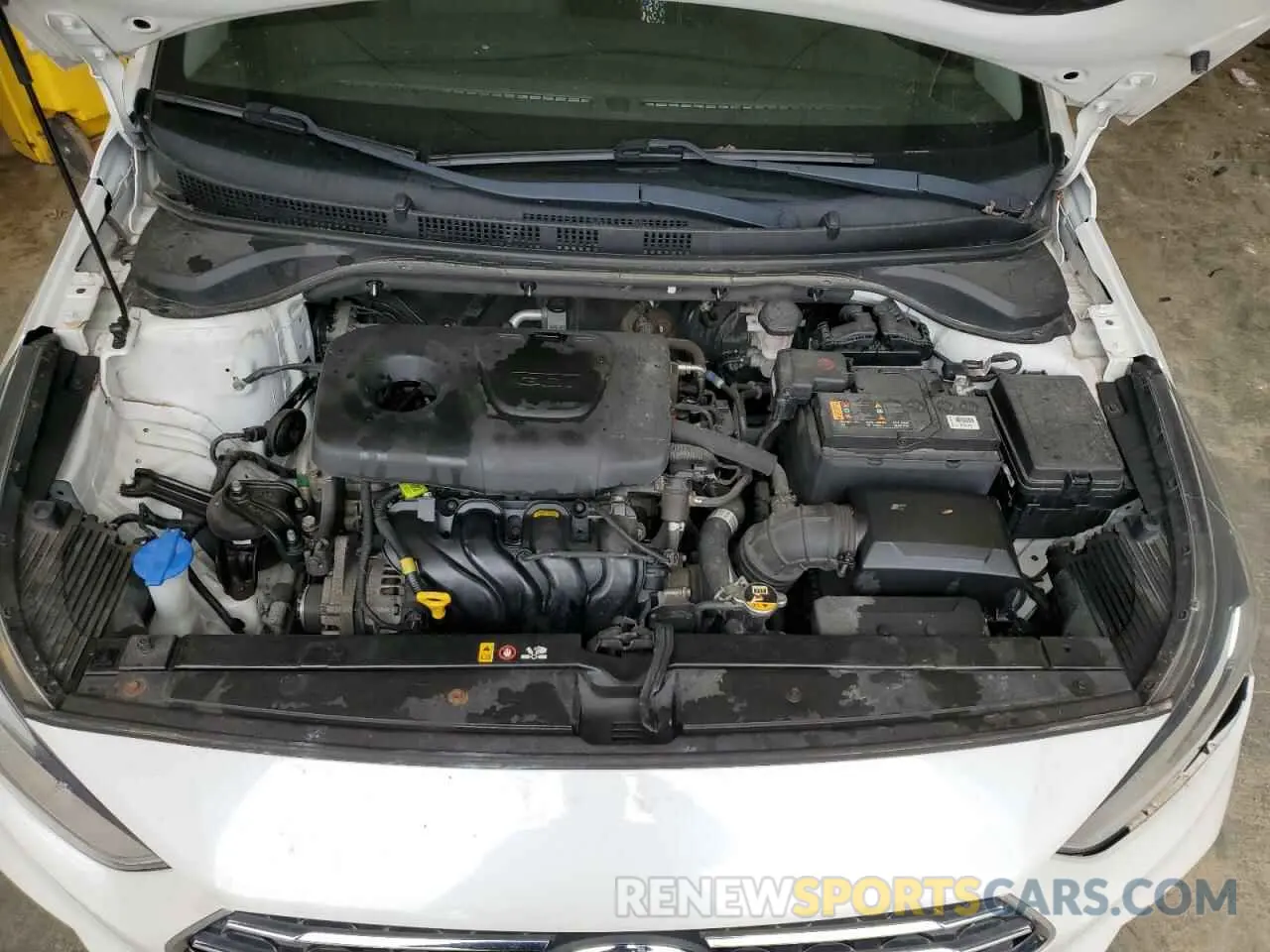 11 Photograph of a damaged car 3KPC24A38KE067236 HYUNDAI ACCENT 2019