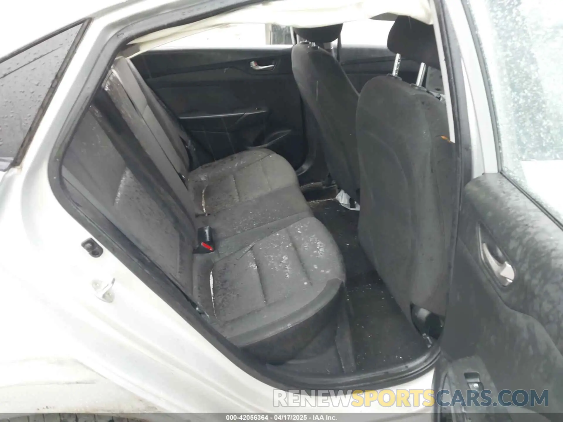 8 Фотография поврежденного автомобиля 3KPC24A38KE071142 HYUNDAI ACCENT 2019