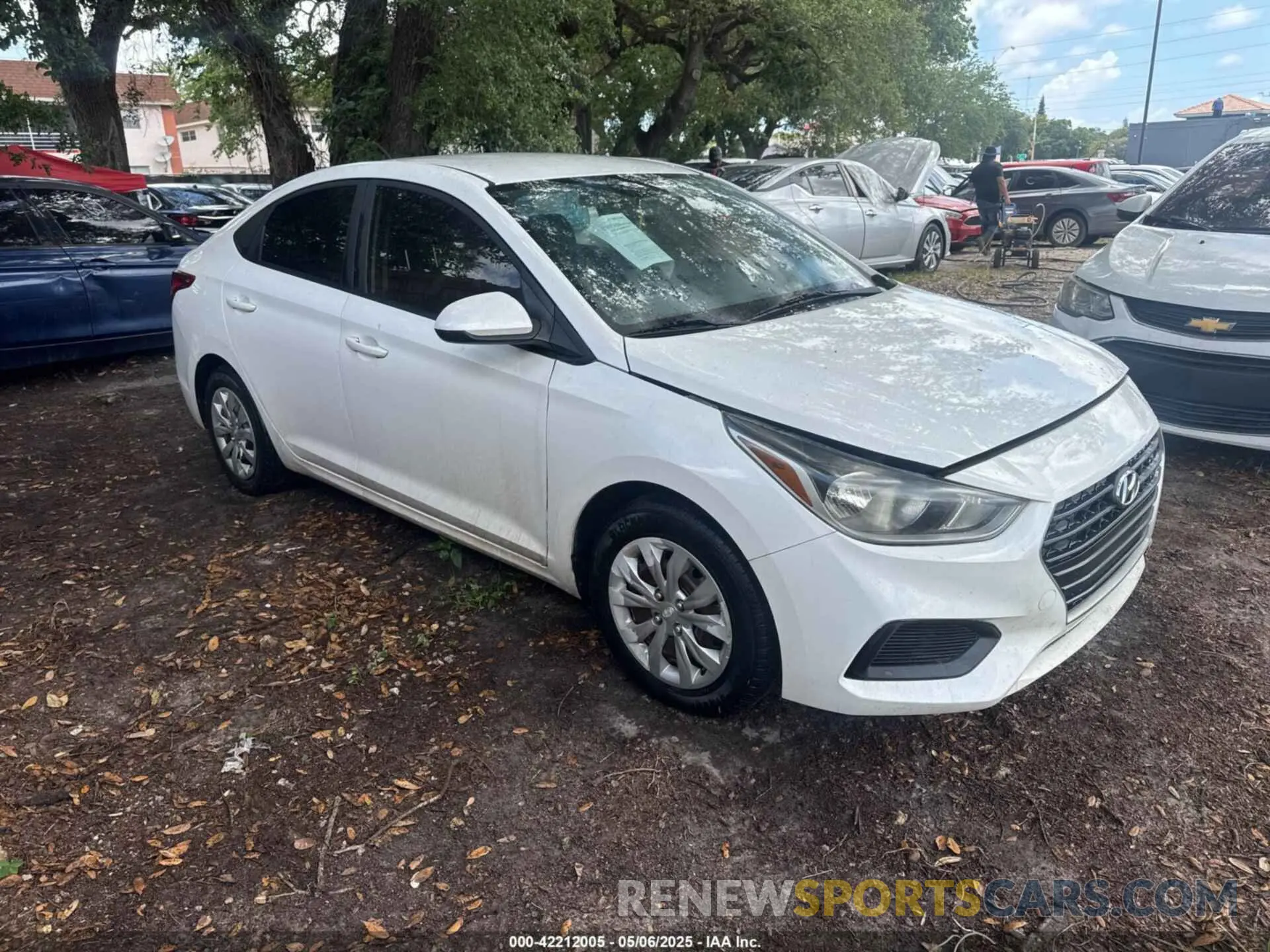 1 Photograph of a damaged car 3KPC24A38KE077040 HYUNDAI ACCENT 2019
