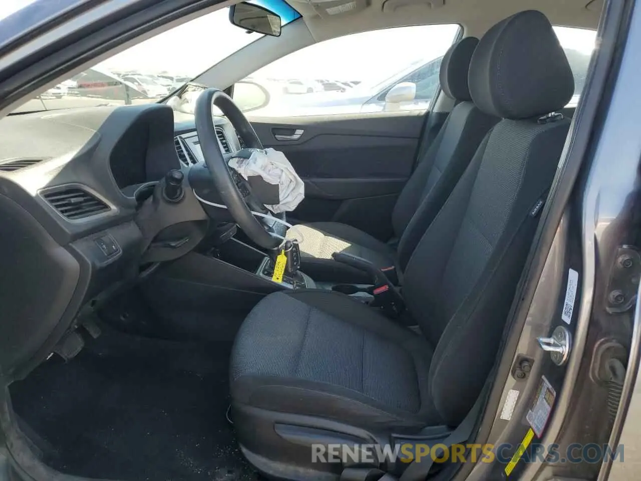7 Photograph of a damaged car 3KPC24A38KE083534 HYUNDAI ACCENT 2019