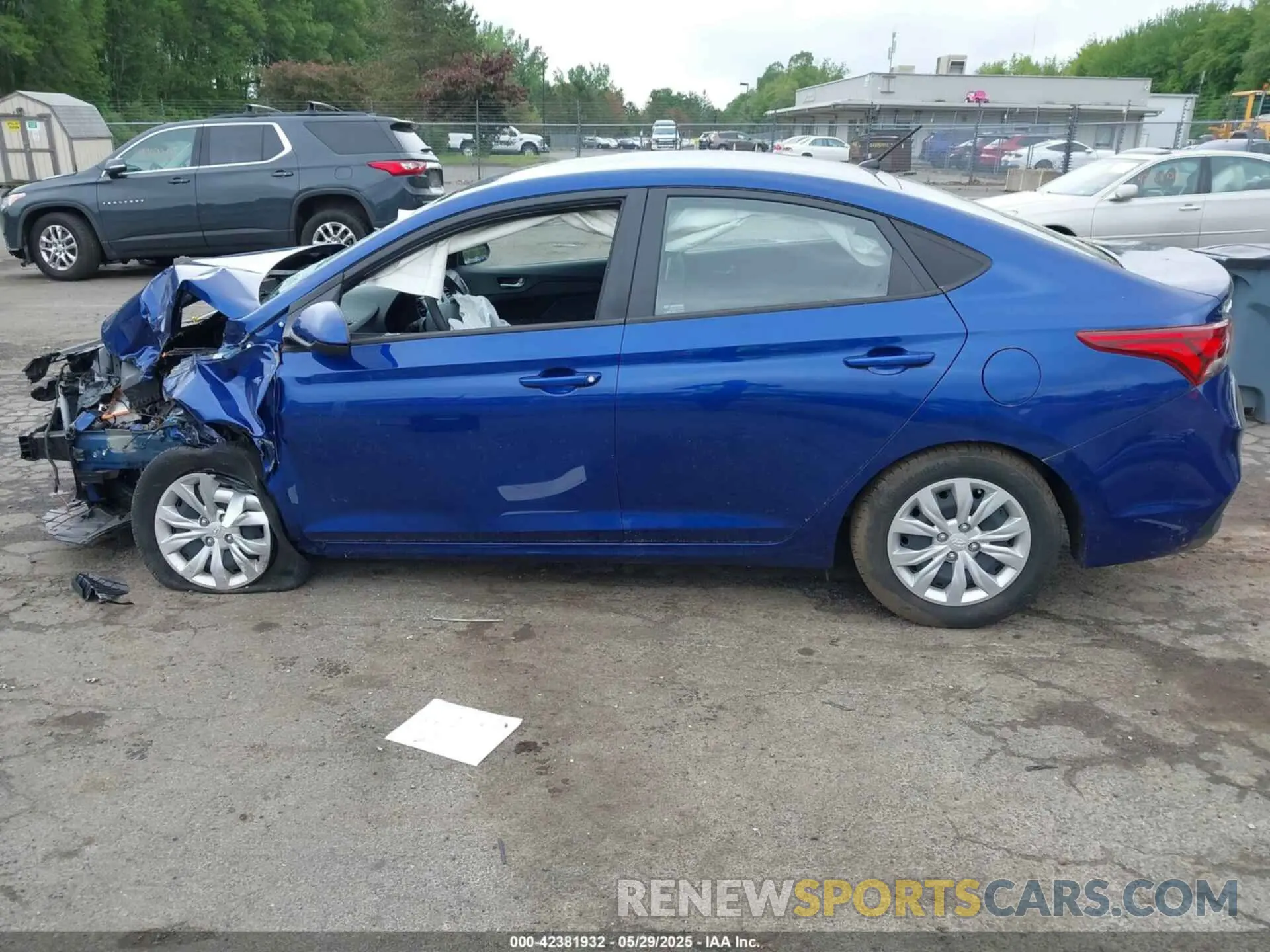 15 Photograph of a damaged car 3KPC24A38KE088524 HYUNDAI ACCENT 2019