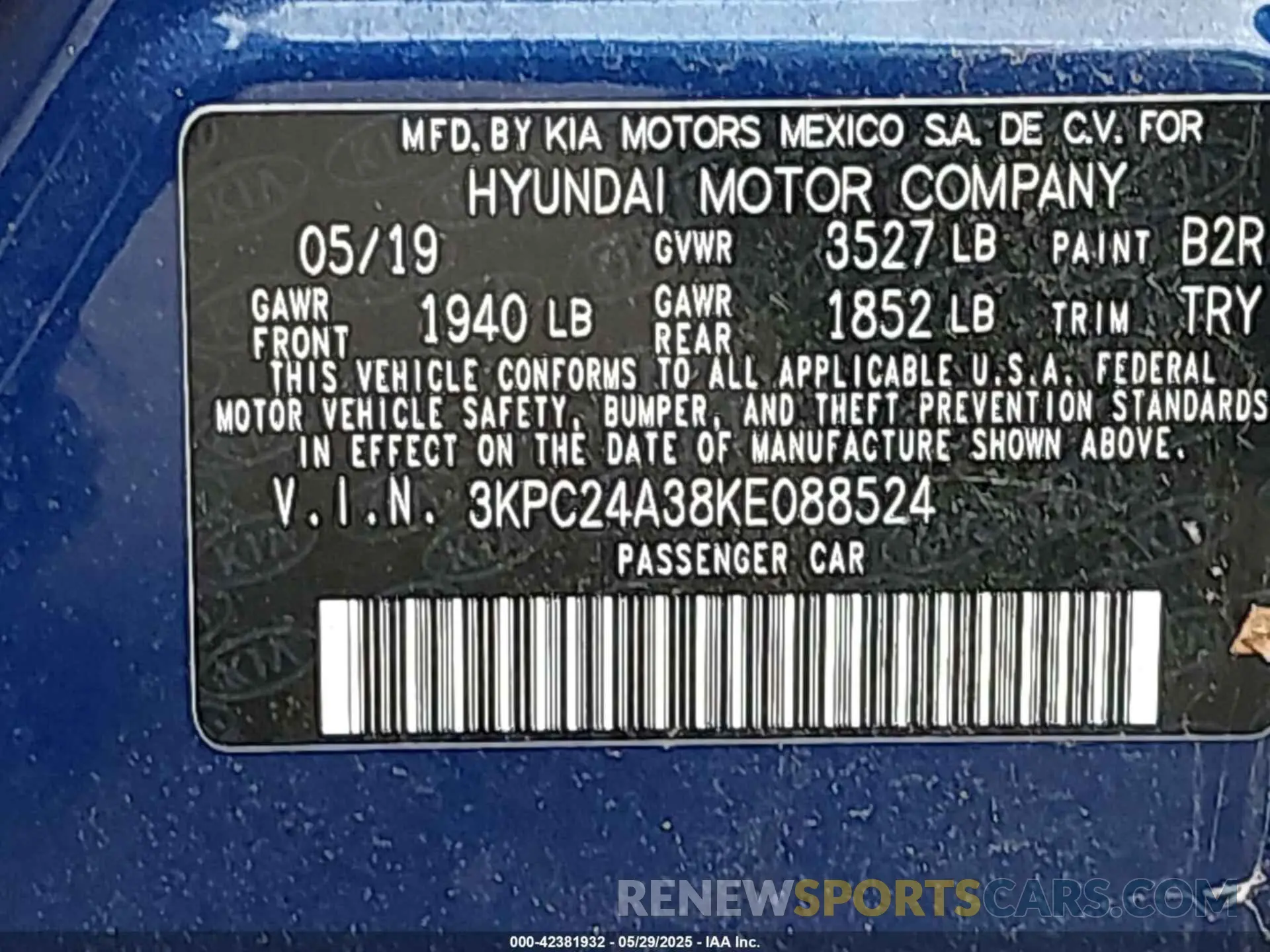 9 Photograph of a damaged car 3KPC24A38KE088524 HYUNDAI ACCENT 2019
