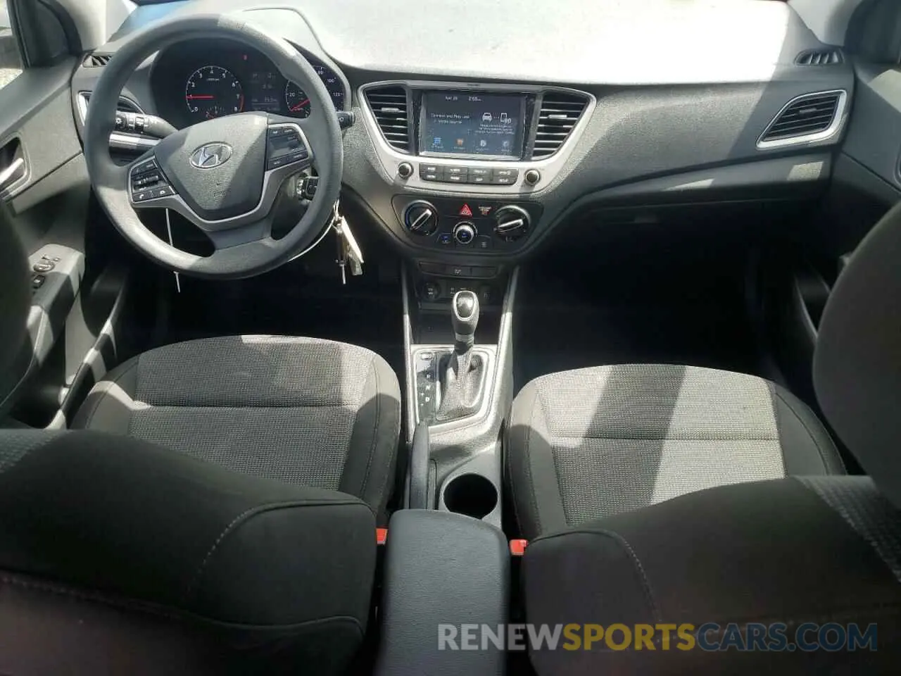 8 Photograph of a damaged car 3KPC24A39KE057864 HYUNDAI ACCENT 2019