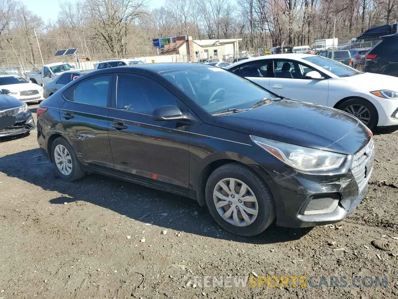 4 Photograph of a damaged car 3KPC24A39KE058271 HYUNDAI ACCENT 2019
