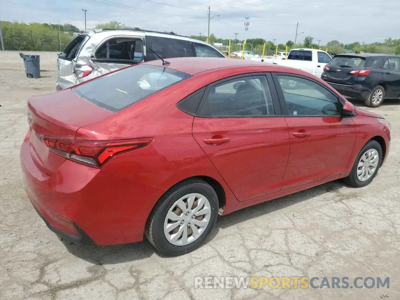 3 Фотография поврежденного автомобиля 3KPC24A39KE058593 HYUNDAI ACCENT 2019