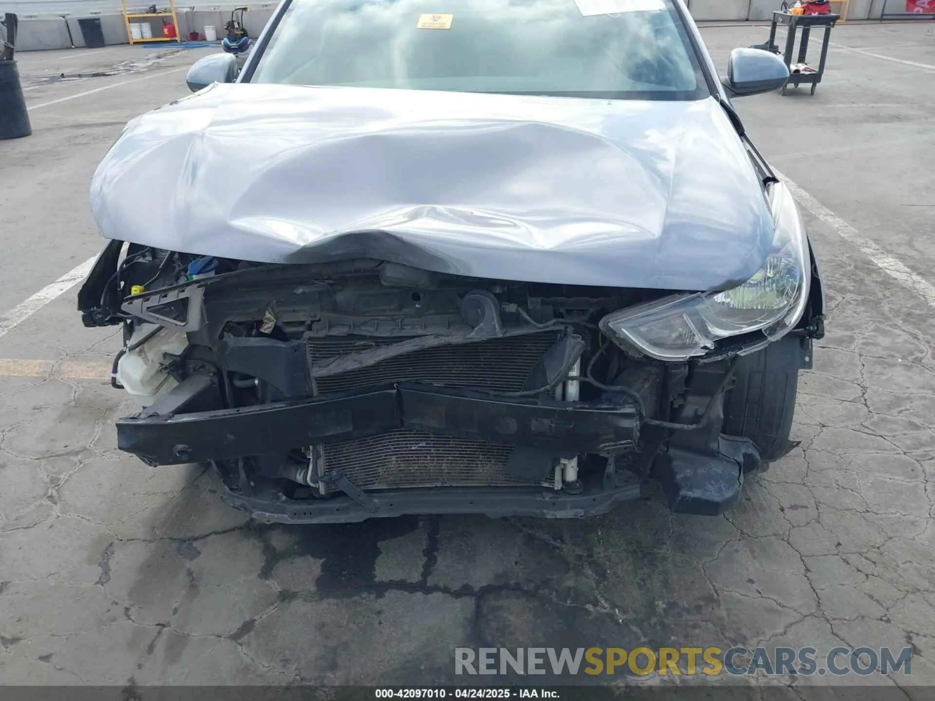 12 Photograph of a damaged car 3KPC24A39KE072252 HYUNDAI ACCENT 2019