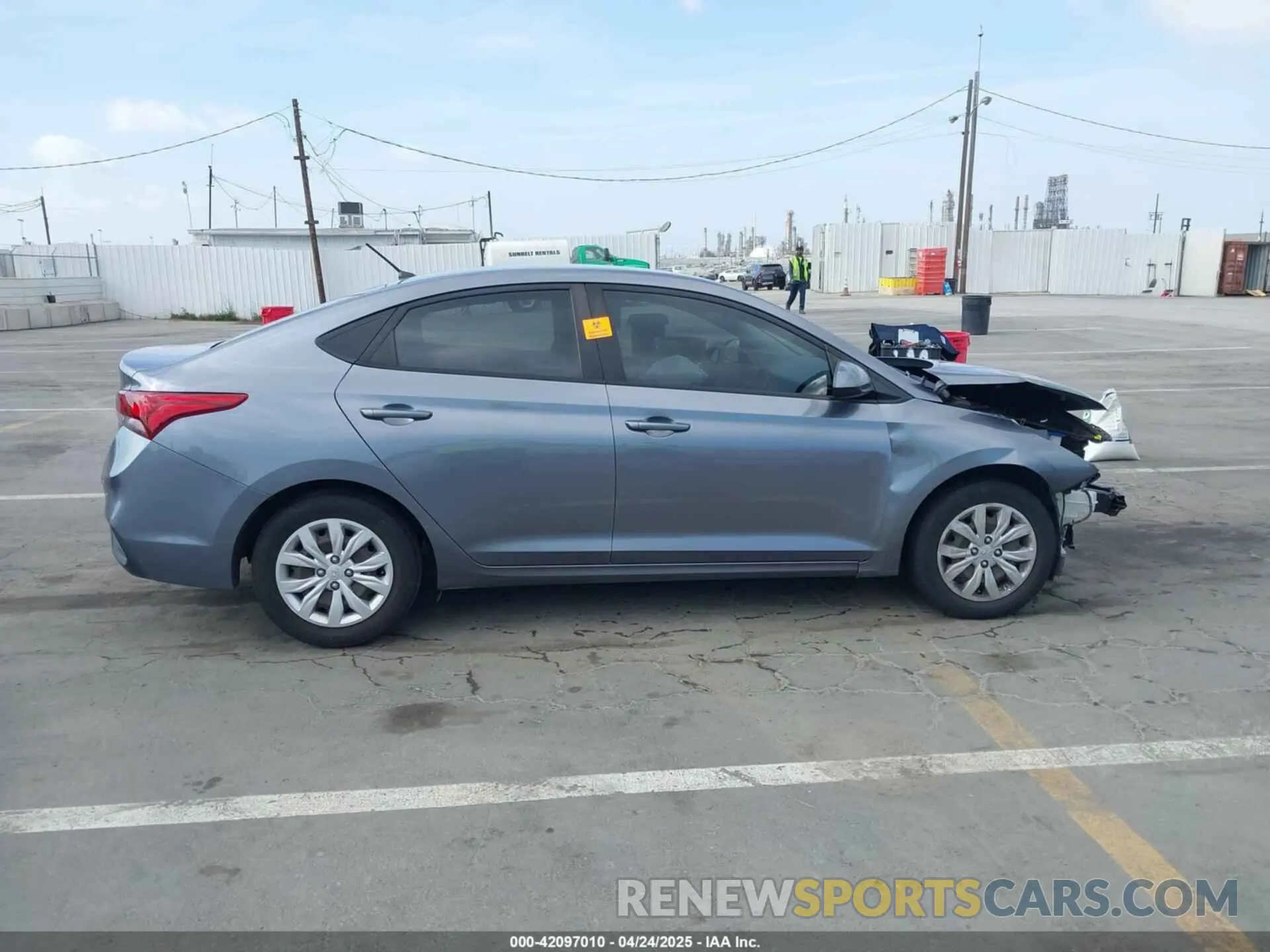 13 Photograph of a damaged car 3KPC24A39KE072252 HYUNDAI ACCENT 2019