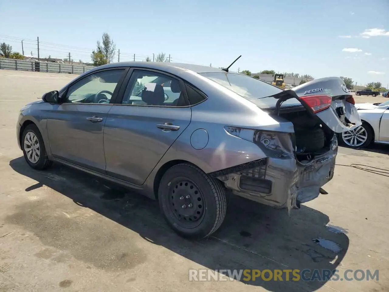 2 Фотография поврежденного автомобиля 3KPC24A3XKE080702 HYUNDAI ACCENT 2019