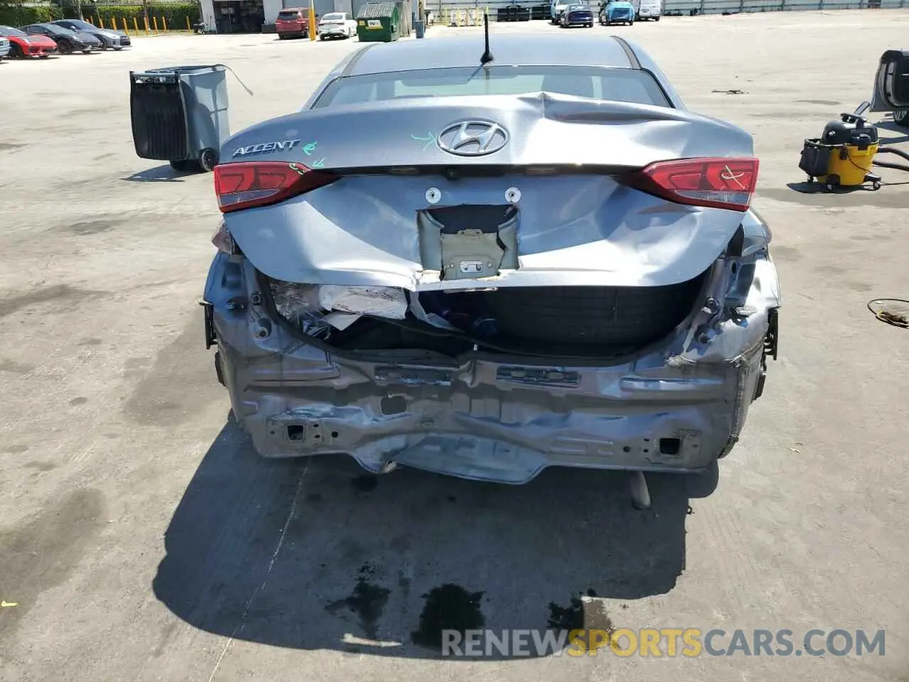 6 Фотография поврежденного автомобиля 3KPC24A3XKE080702 HYUNDAI ACCENT 2019