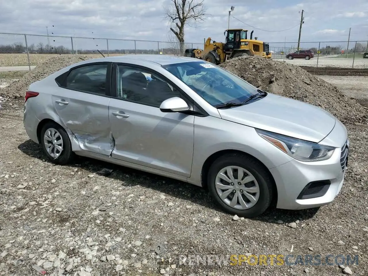 4 Photograph of a damaged car 3KPC24A60LE103836 HYUNDAI ACCENT 2020