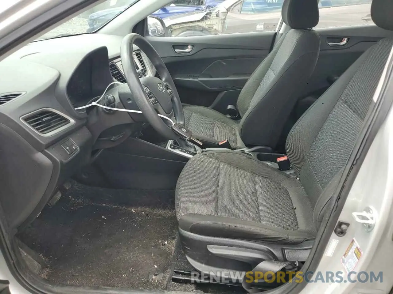 7 Photograph of a damaged car 3KPC24A60LE103836 HYUNDAI ACCENT 2020