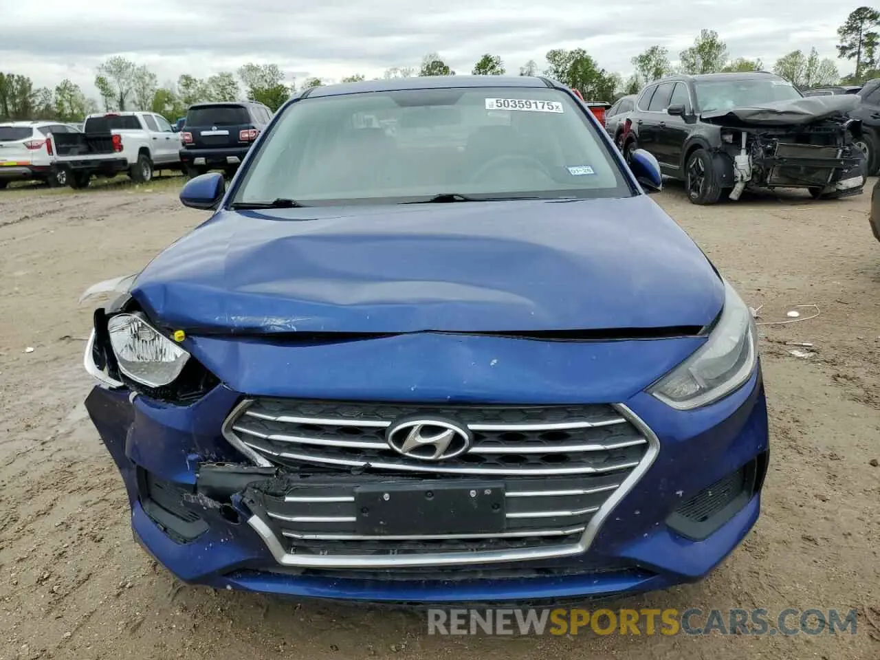 5 Photograph of a damaged car 3KPC24A60LE121883 HYUNDAI ACCENT 2020