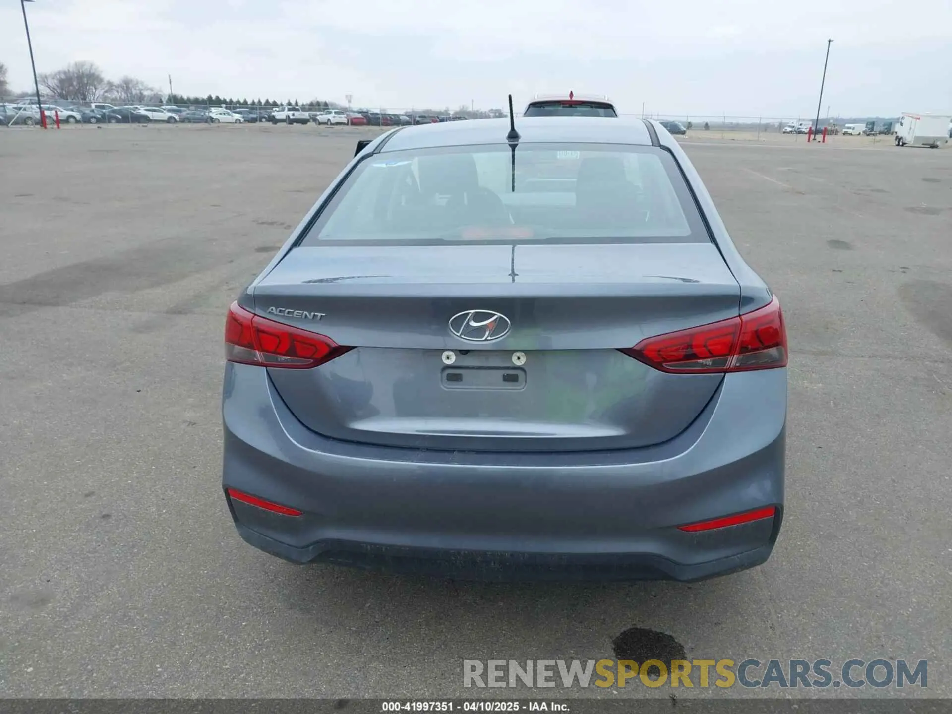 16 Фотография поврежденного автомобиля 3KPC24A61LE096847 HYUNDAI ACCENT 2020