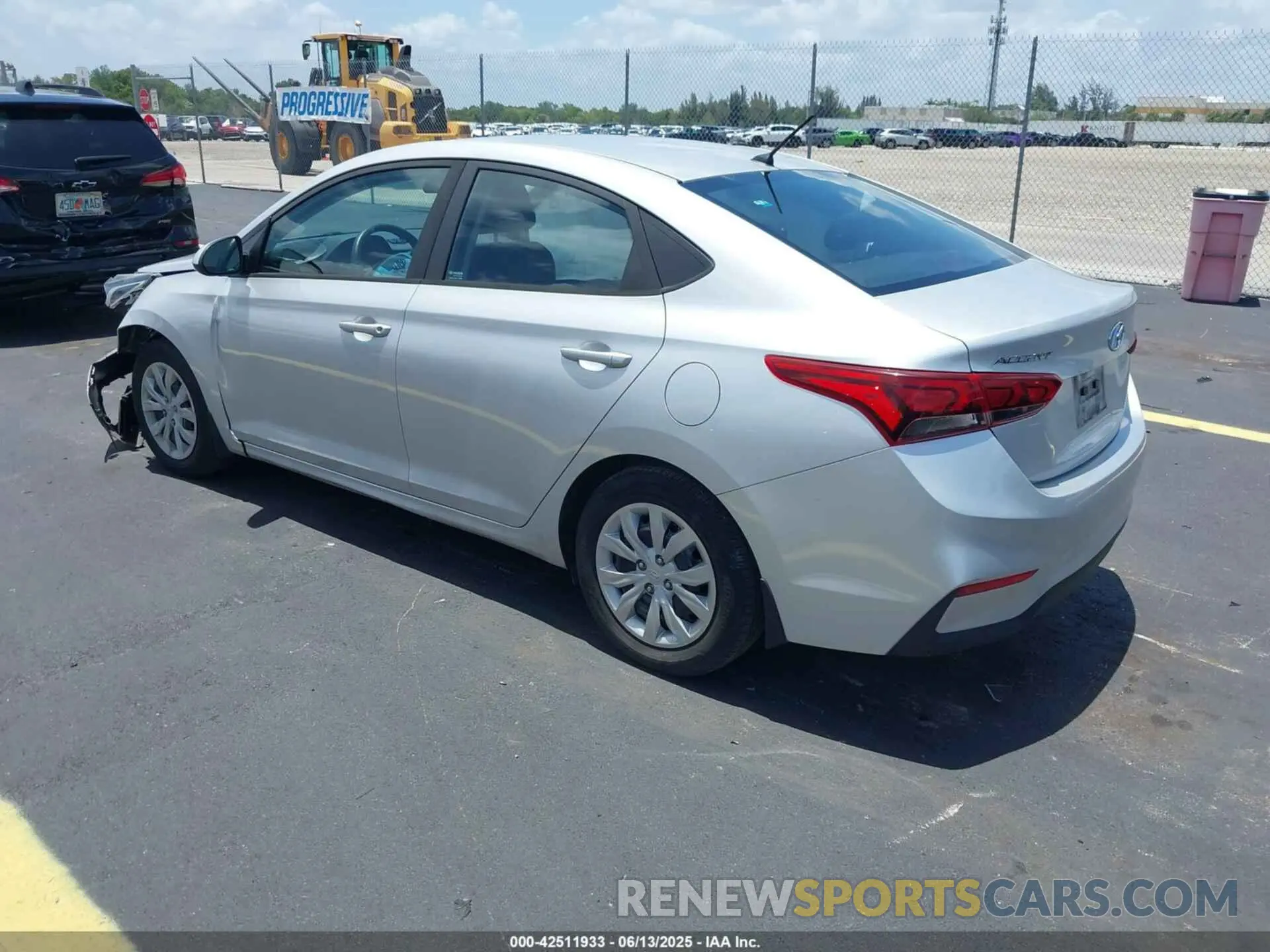 3 Photograph of a damaged car 3KPC24A61LE097156 HYUNDAI ACCENT 2020
