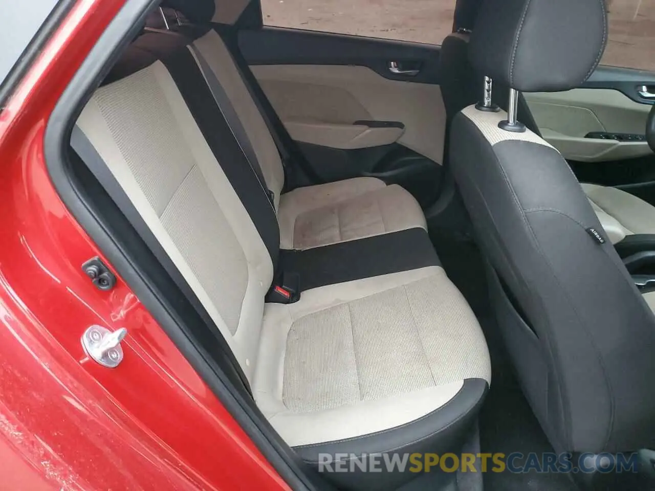 10 Фотография поврежденного автомобиля 3KPC24A61LE110164 HYUNDAI ACCENT 2020