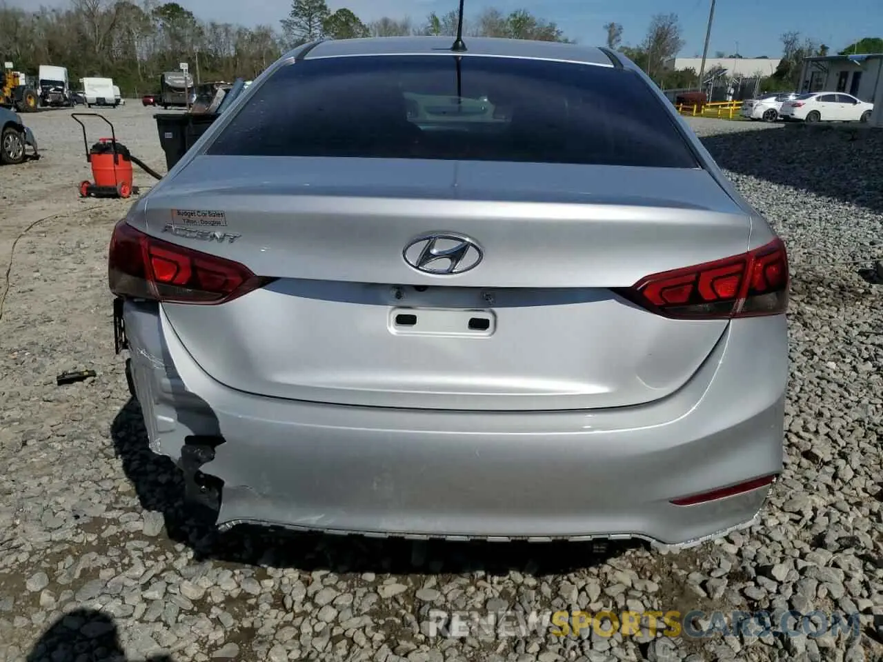 6 Photograph of a damaged car 3KPC24A62LE099224 HYUNDAI ACCENT 2020