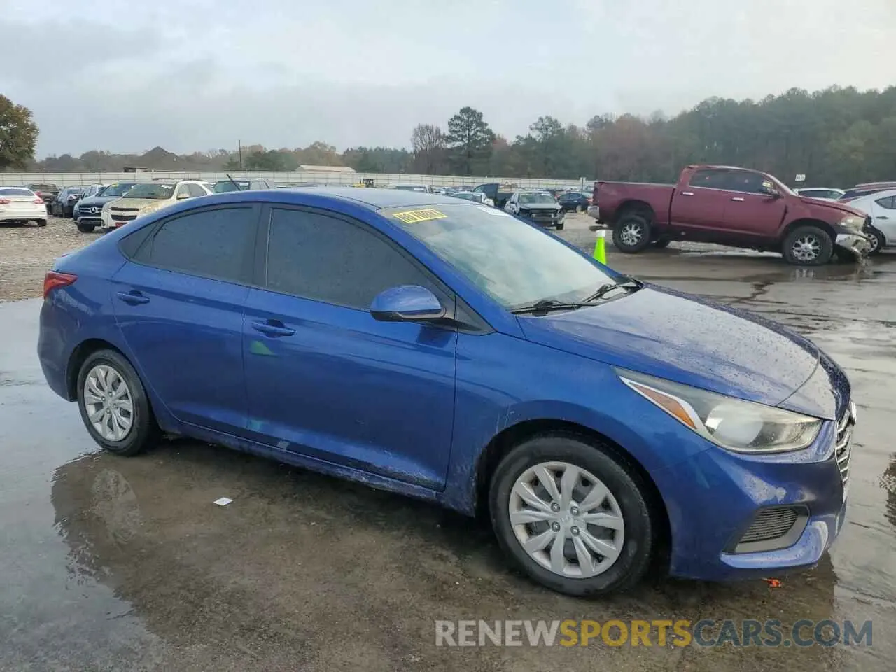 4 Photograph of a damaged car 3KPC24A62LE103336 HYUNDAI ACCENT 2020