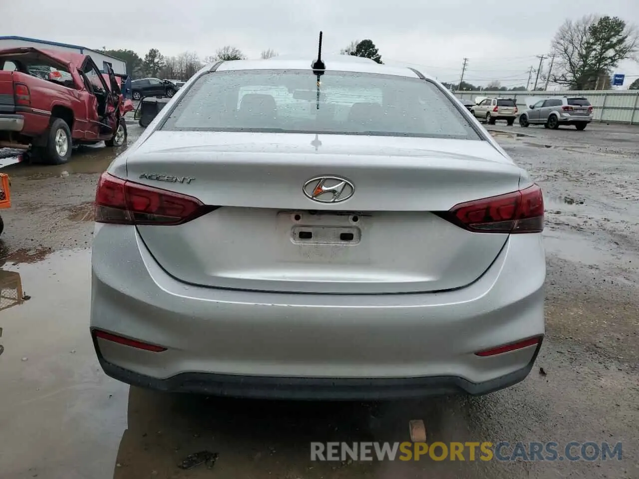6 Фотография поврежденного автомобиля 3KPC24A62LE111243 HYUNDAI ACCENT 2020