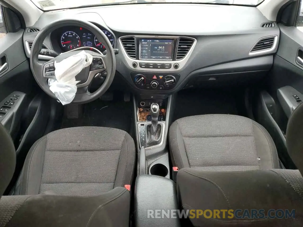 8 Фотография поврежденного автомобиля 3KPC24A62LE111243 HYUNDAI ACCENT 2020
