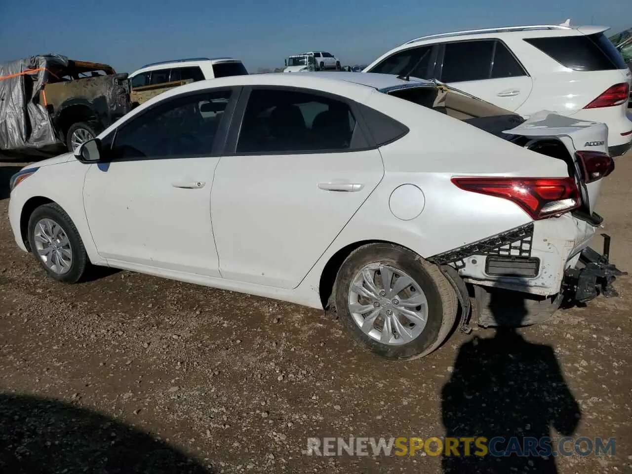 2 Photograph of a damaged car 3KPC24A63LE109159 HYUNDAI ACCENT 2020