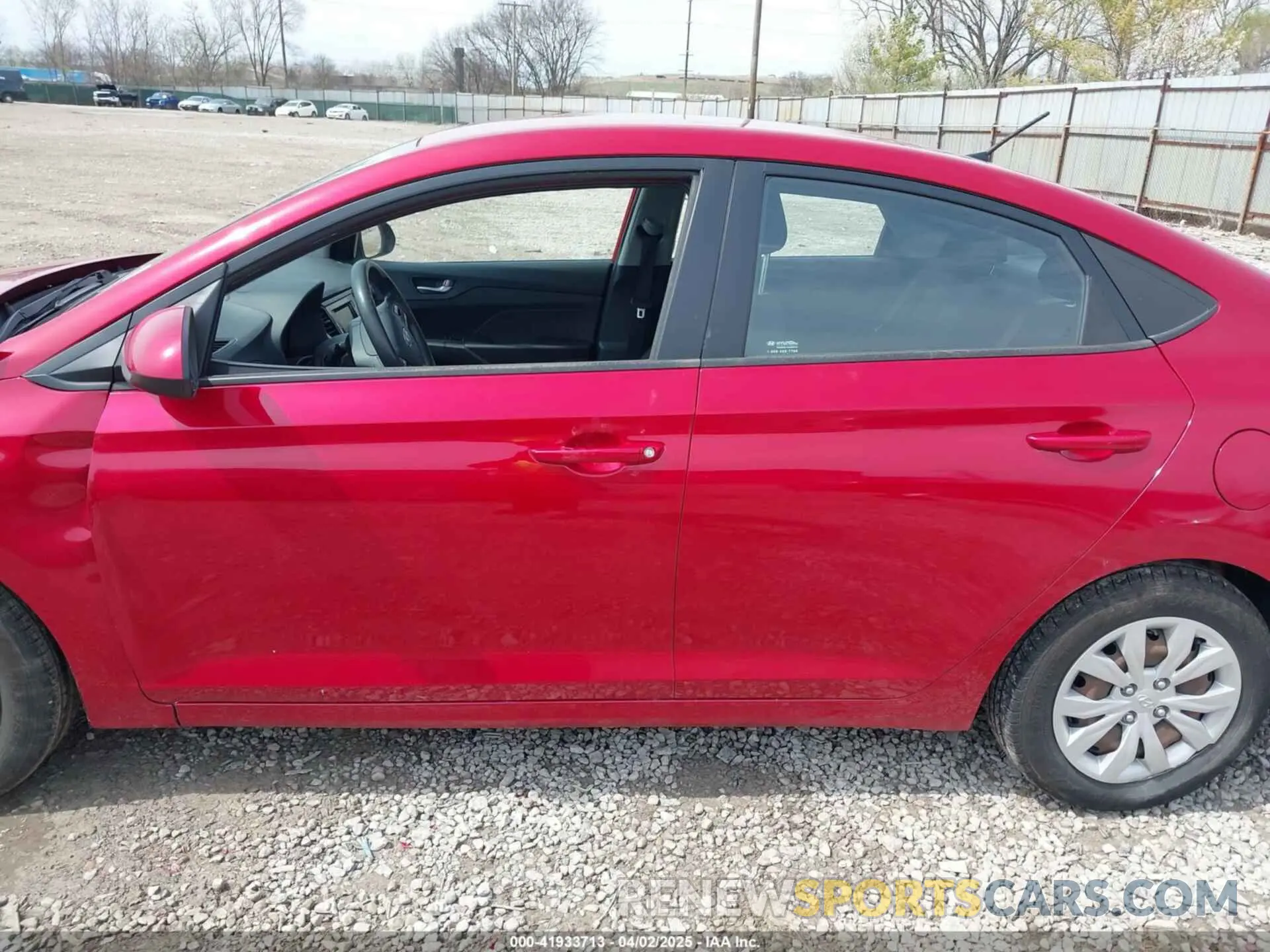 14 Фотография поврежденного автомобиля 3KPC24A63LE109873 HYUNDAI ACCENT 2020